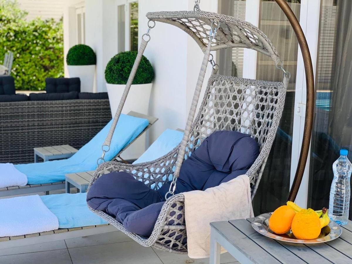 Deluxe First Line Villa Pervolia Exterior foto